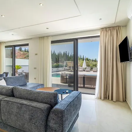 Aurelia-private Pool Villa *
